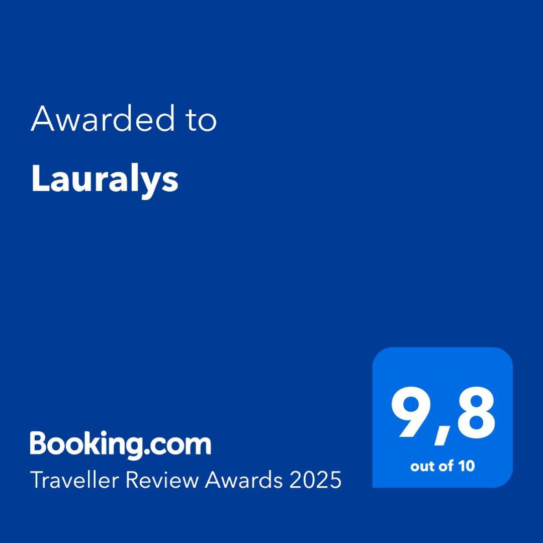Lauralys Hotel Монс Екстериор снимка